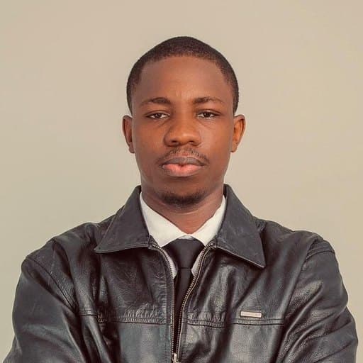 Portrait de HOUNTONDJI AMOS